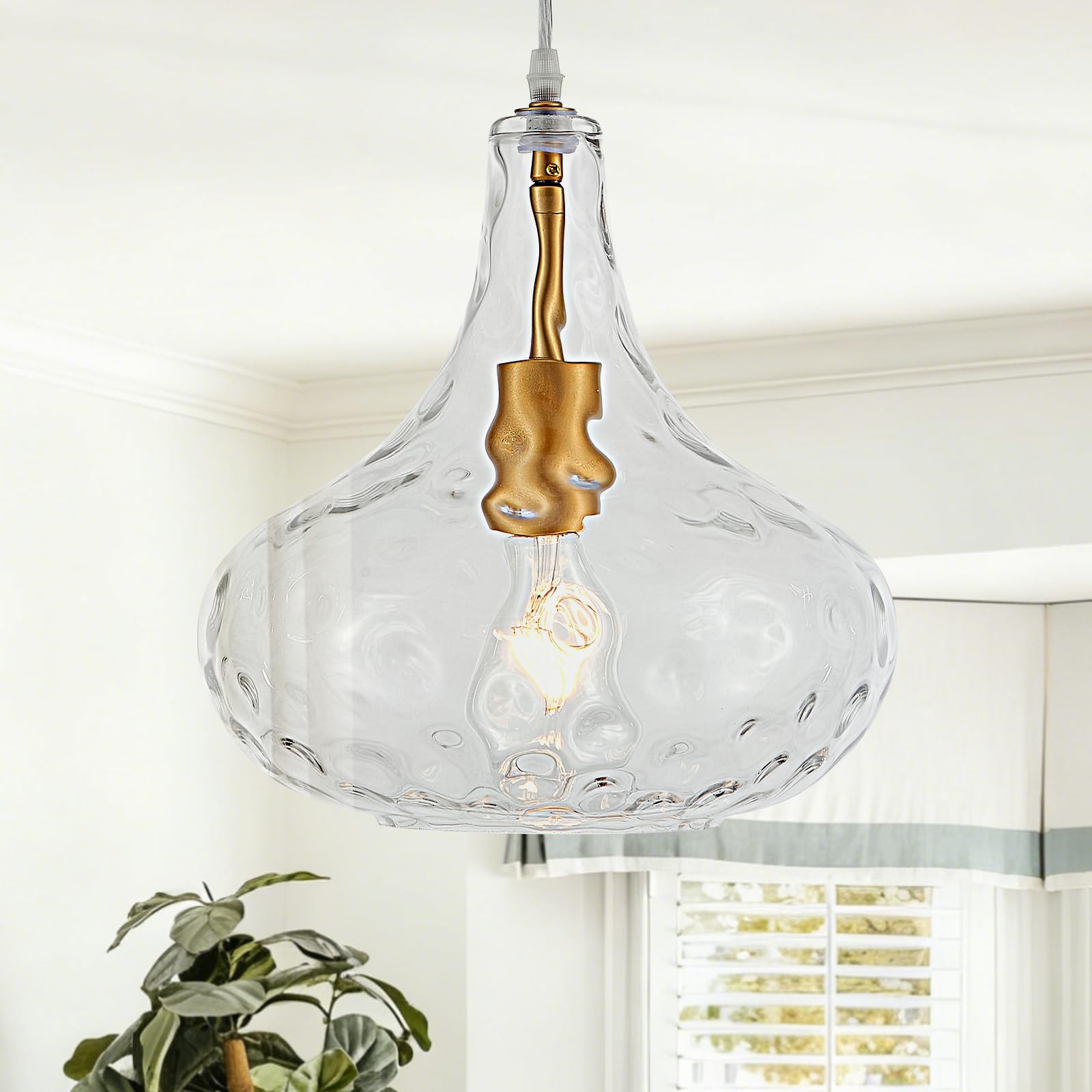 VILUXY Black Pendant Lights Kitchen Island Farmhouse Seeded Glass 1-Light Dining Room Pendant Lamp Fixtures Metal Cage Hanging Lights for Over Sink